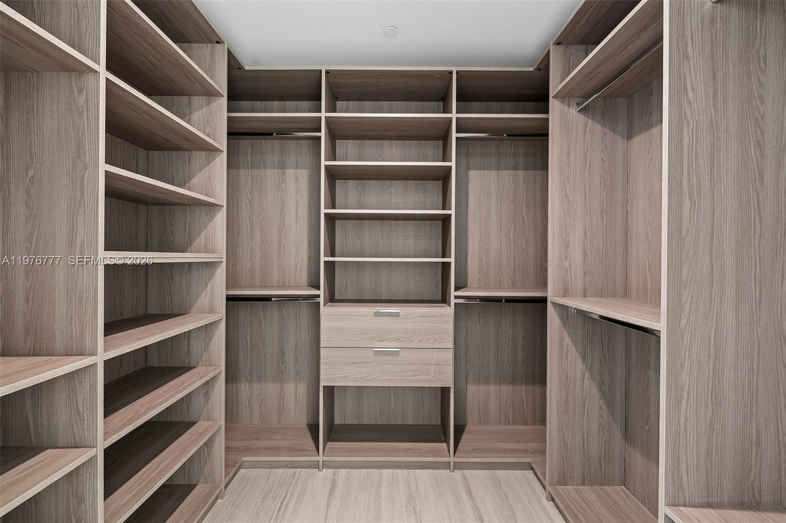 851 NE 1st Ave #PH 5700 Miami, FL 33132