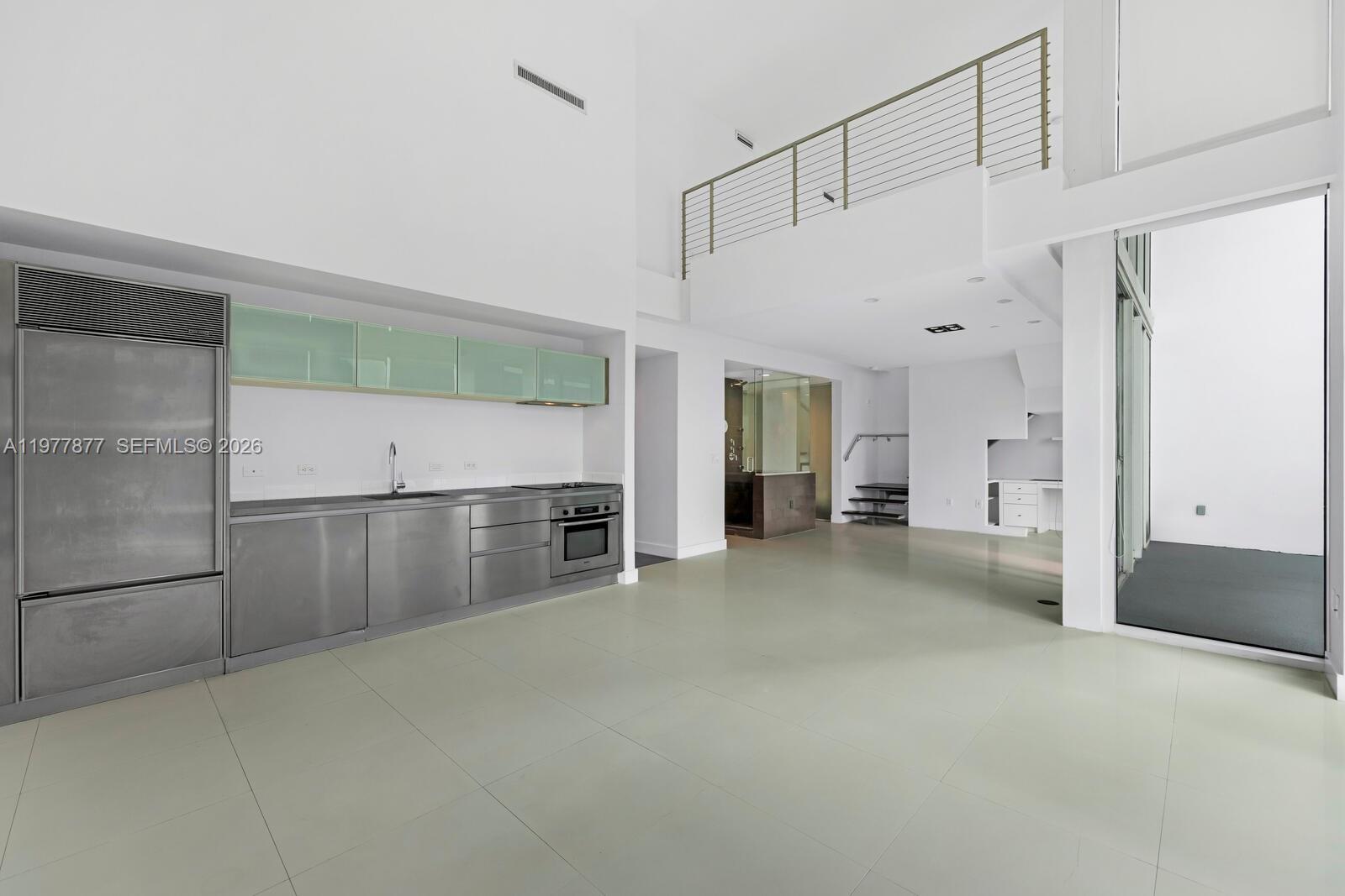 1040 Biscayne Blvd #4208 Miami, FL 33132