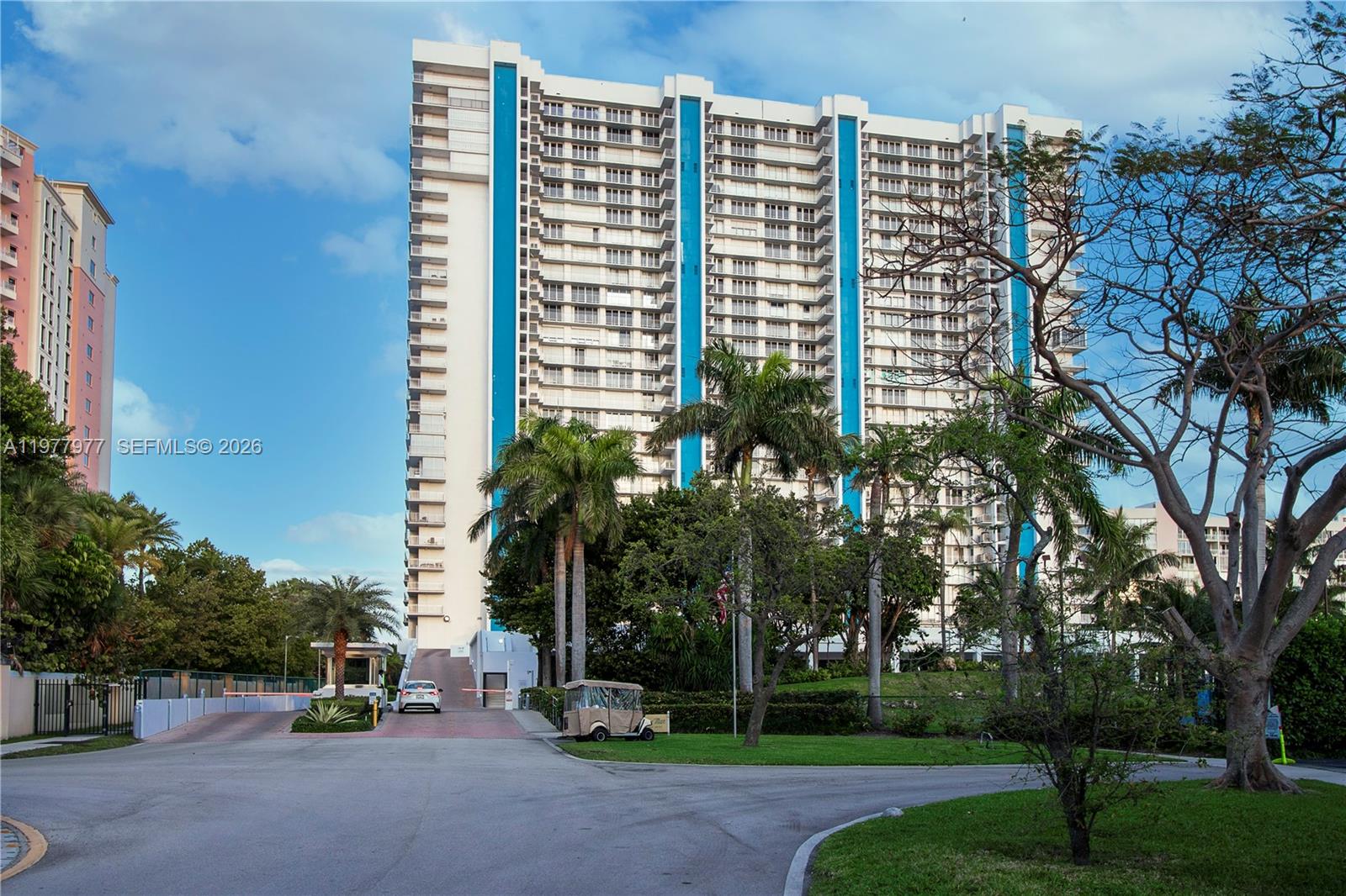 image Casa Del Mar Condos6