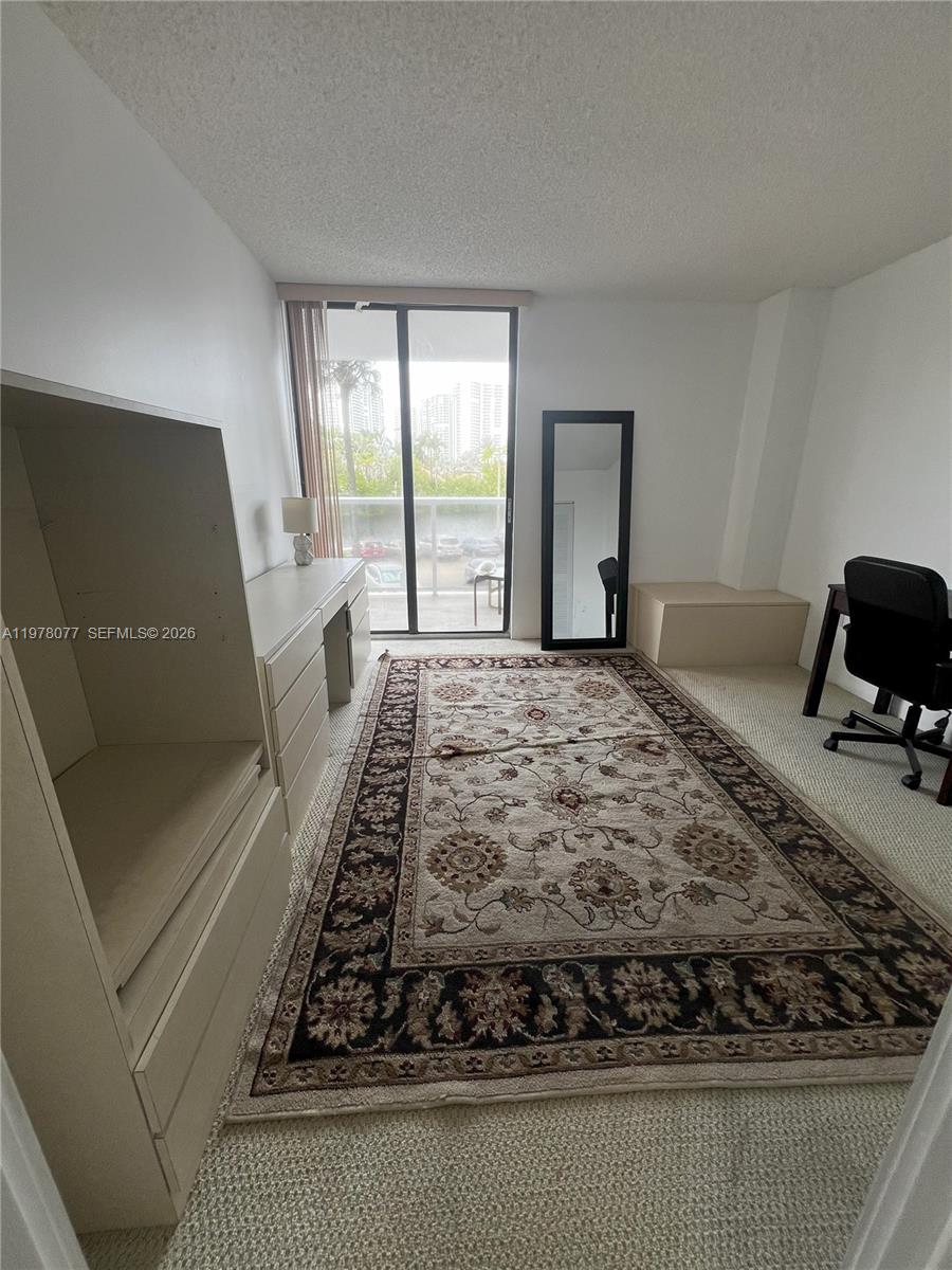 3701 N Country Clb Dr #201 Aventura, FL 33180