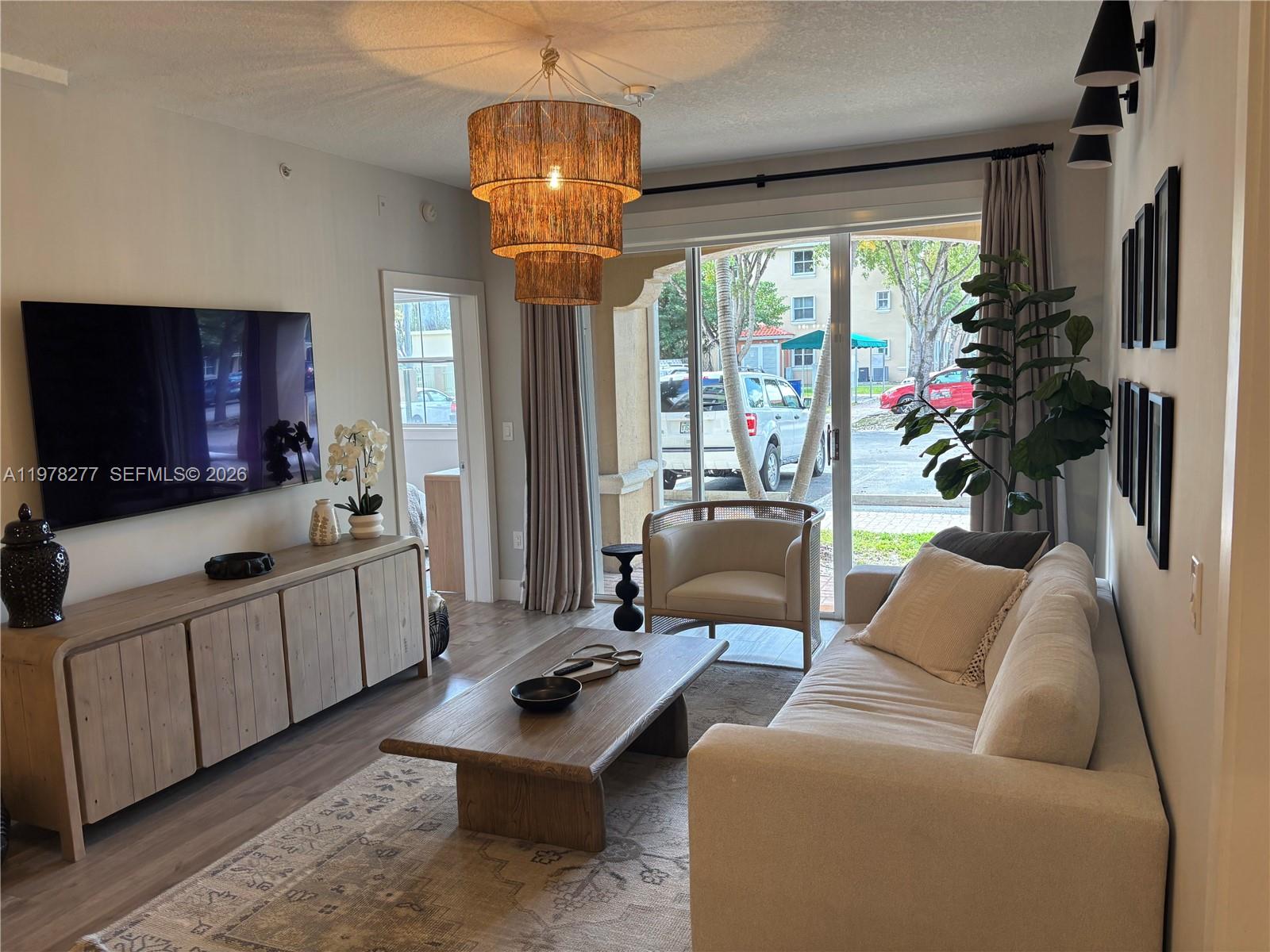 6700 NW 114th Ave #902