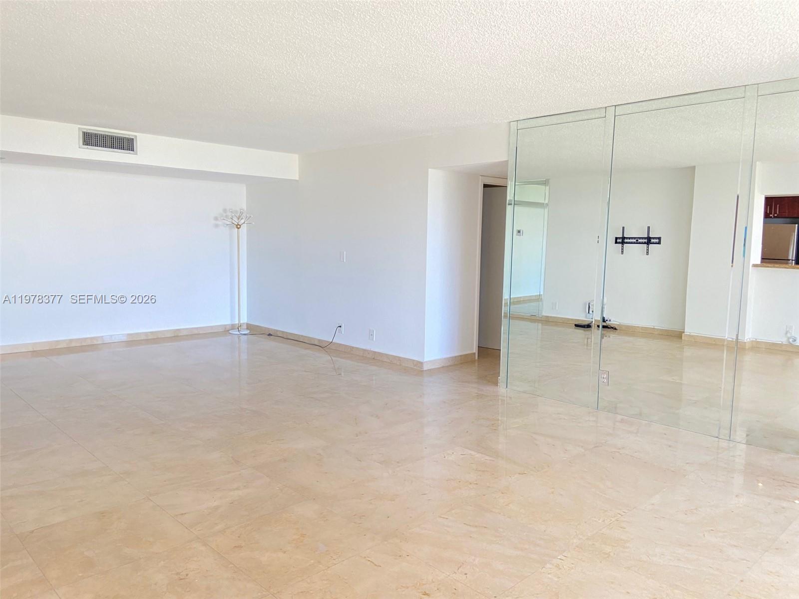 1890 S Ocean Dr #408 Hallandale Beach, FL 33009