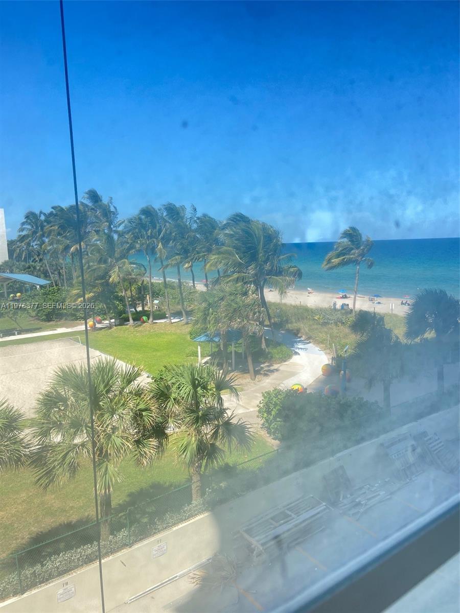 1890 S Ocean Dr #408 Hallandale Beach, FL 33009