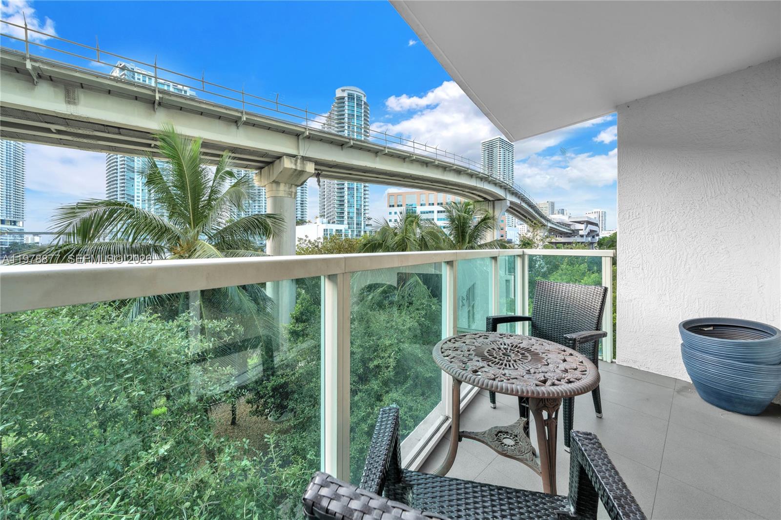 image Brickell on the River North20