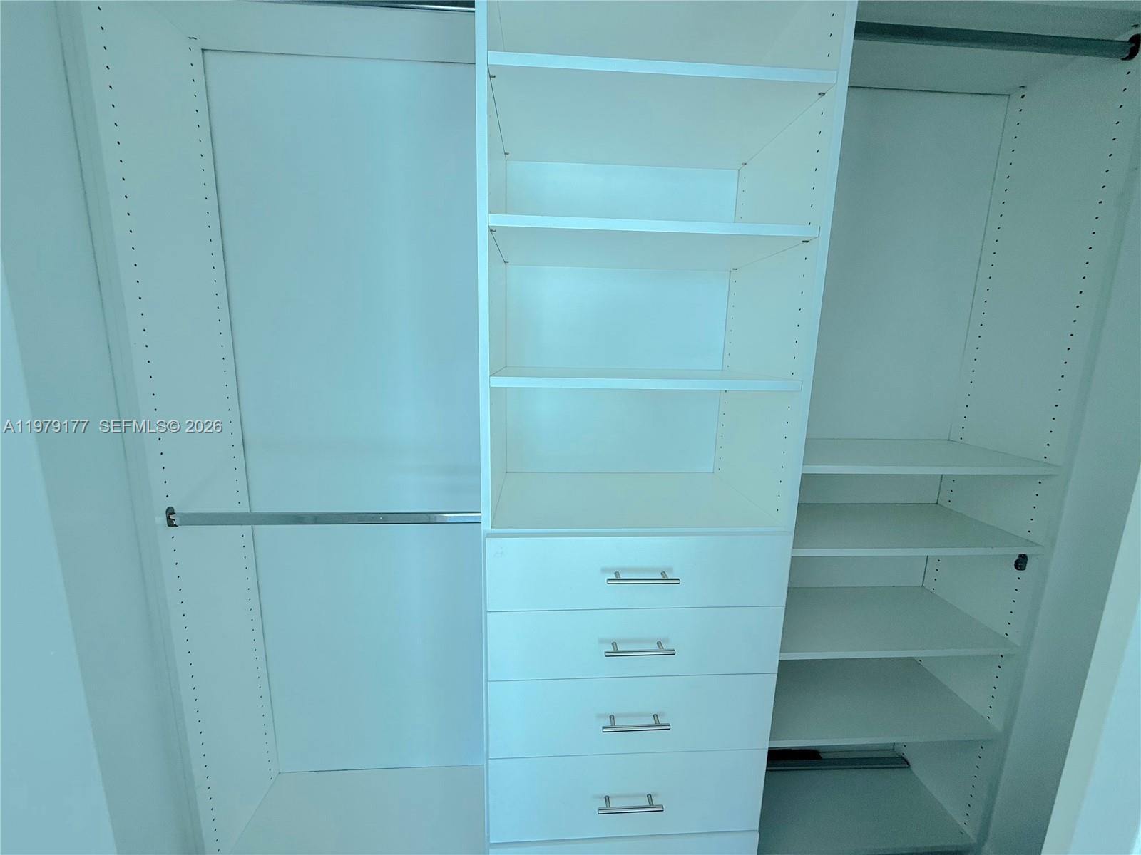 image The Plaza on Brickell East22