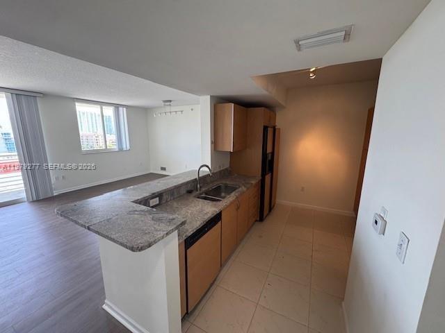 image The Venture at Aventura2