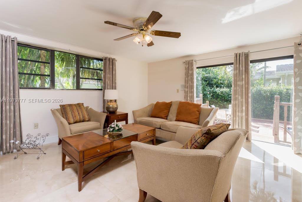 4950 San Amaro Dr Coral Gables, FL 33146