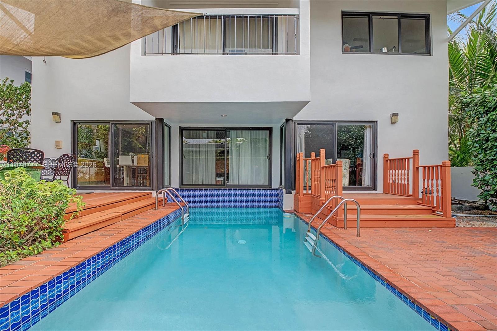 4950 San Amaro Dr Coral Gables, FL 33146