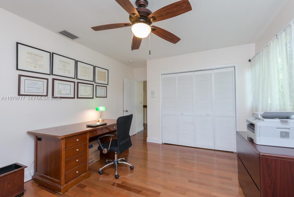 4950 San Amaro Dr Coral Gables, FL 33146