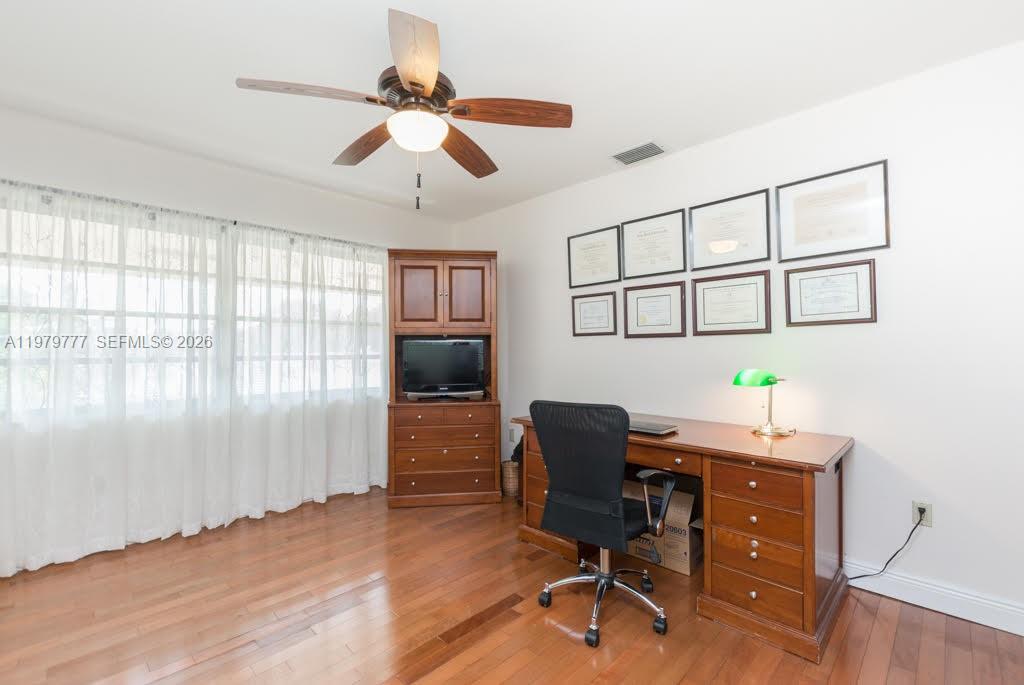 4950 San Amaro Dr Coral Gables, FL 33146