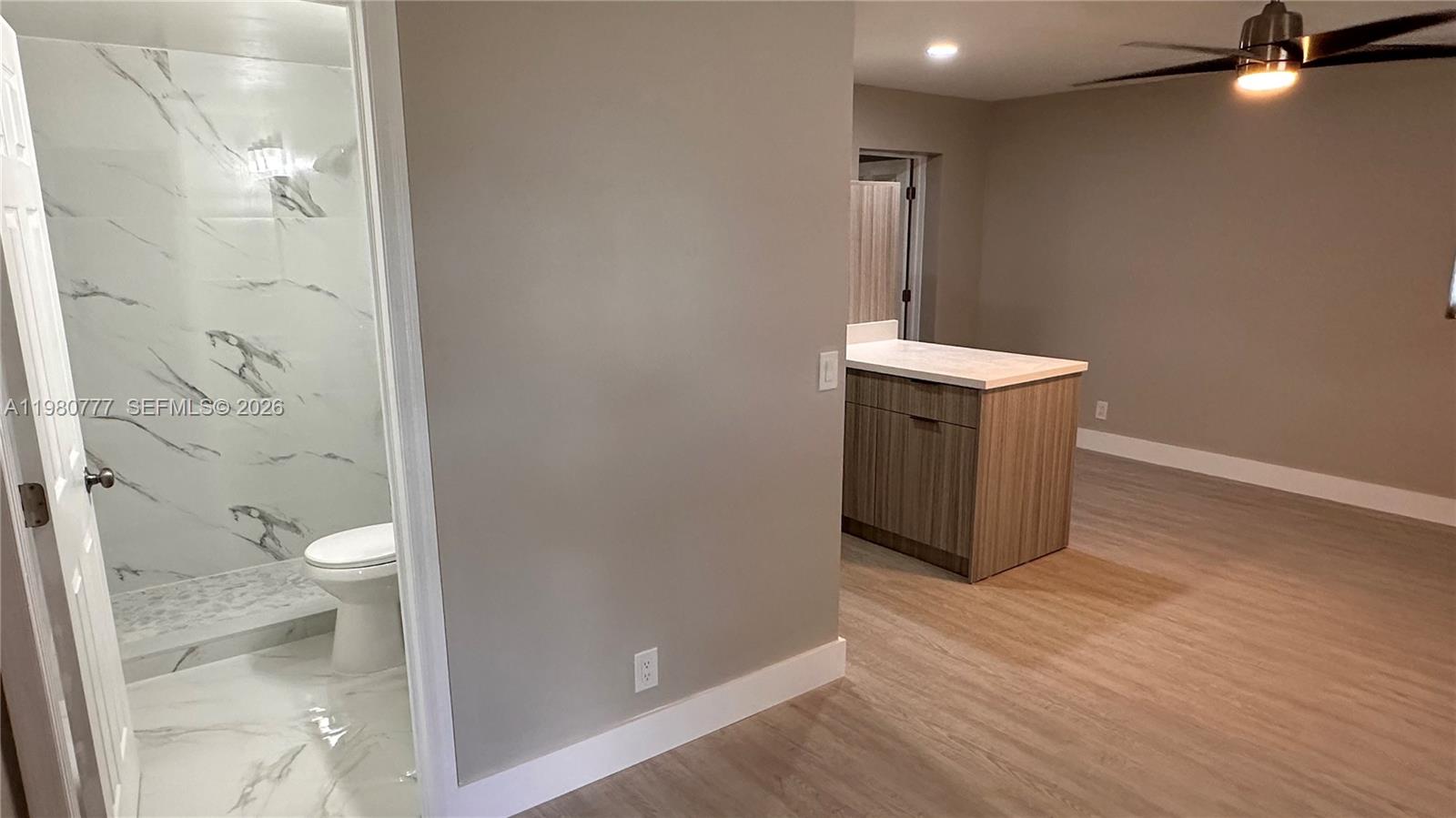 216 NW 12th St Pompano Beach, FL 33060