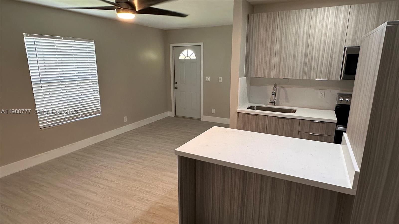 216 NW 12th St Pompano Beach, FL 33060