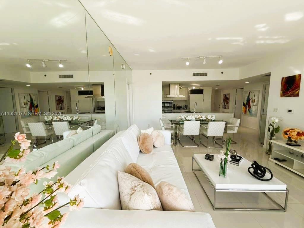 image Icon Brickell II5