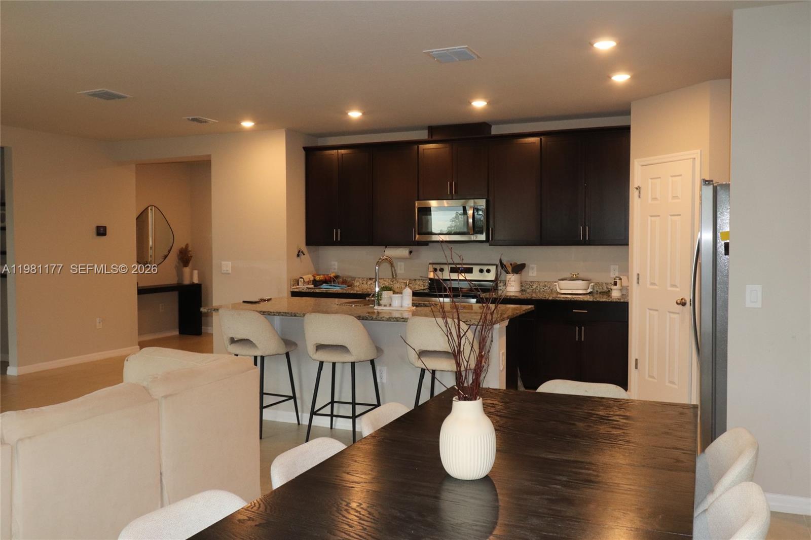 920 Cambridge Dr Winter Haven, FL 33881