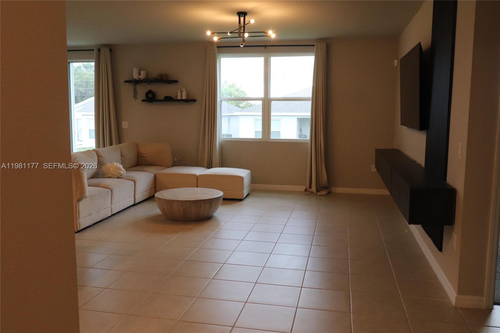 920 Cambridge Dr Winter Haven, FL 33881