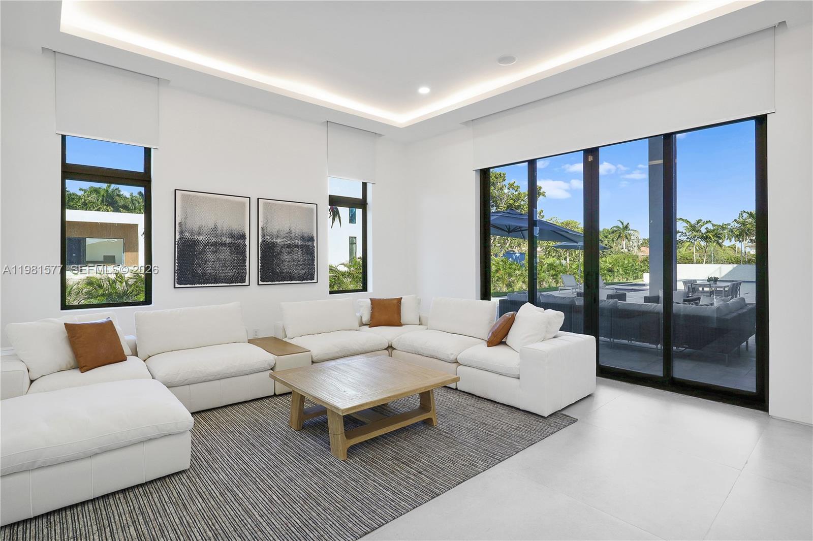 2311 SW 108th Ter Davie, FL 33324