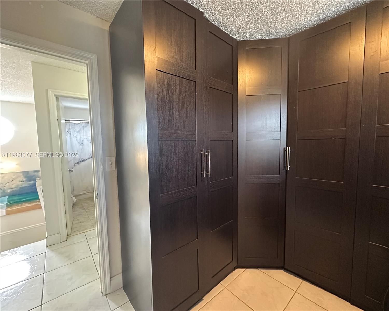 15302 SW 180th Ter Miami, FL 33187