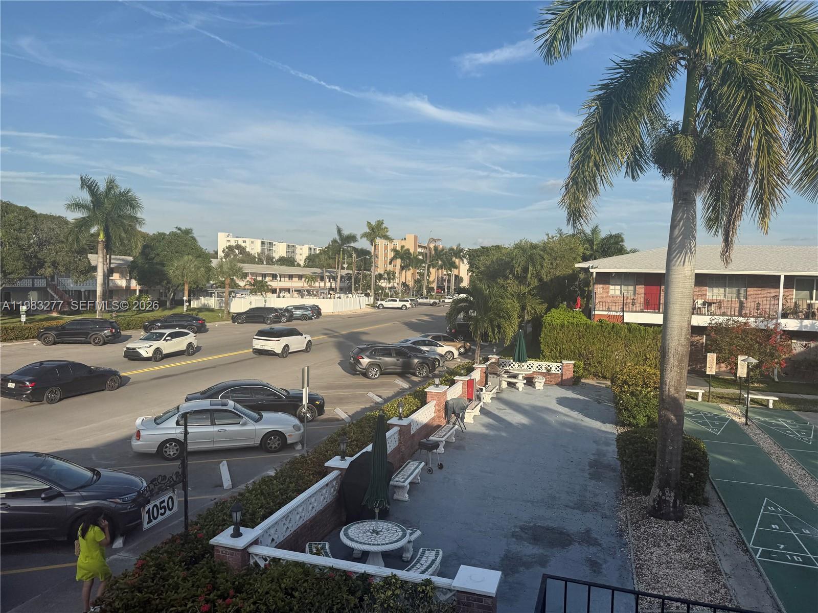 1050 Atlantic Shores Blvd #211 Hallandale Beach, FL 33009