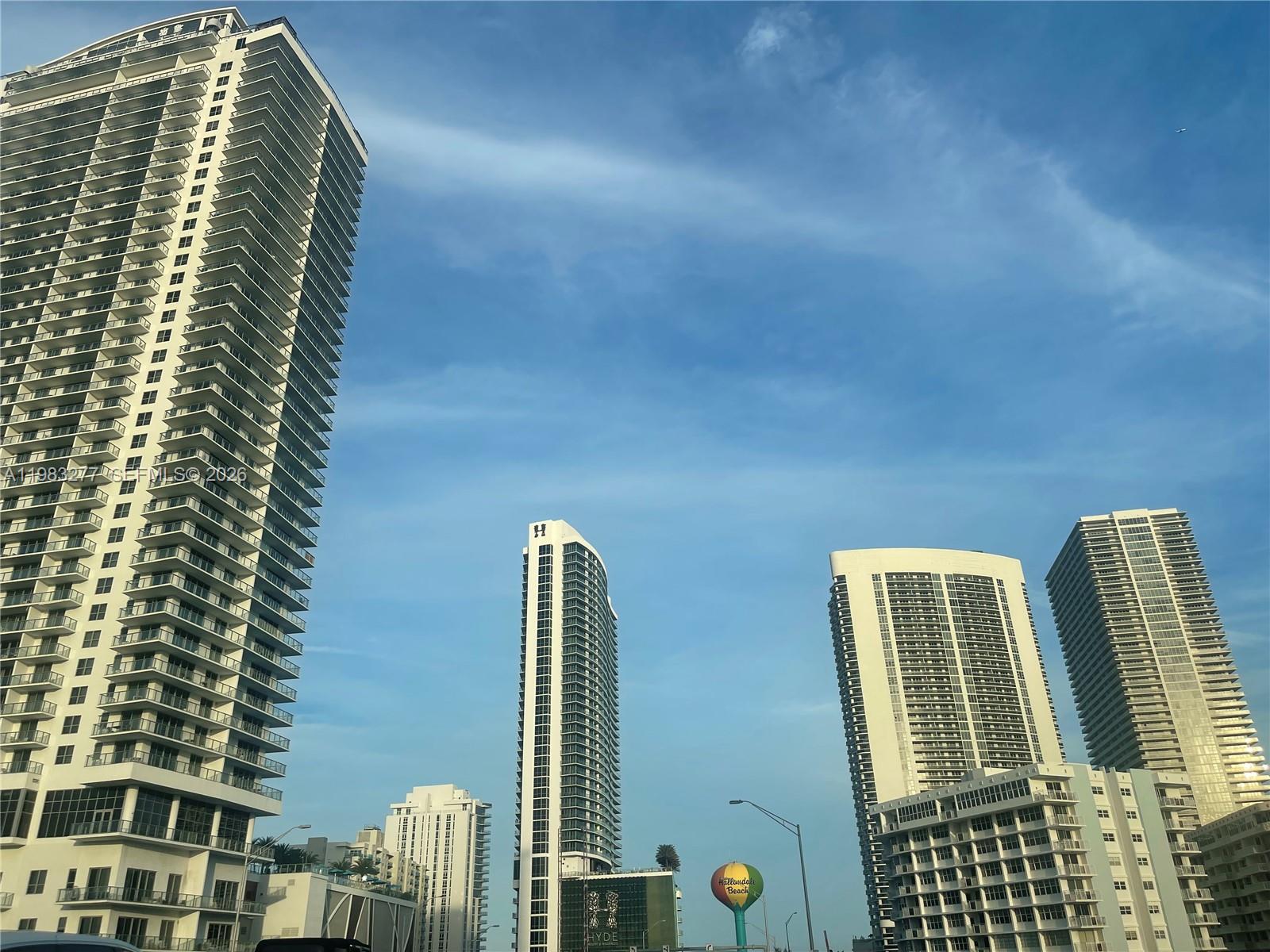 1050 Atlantic Shores Blvd #211 Hallandale Beach, FL 33009