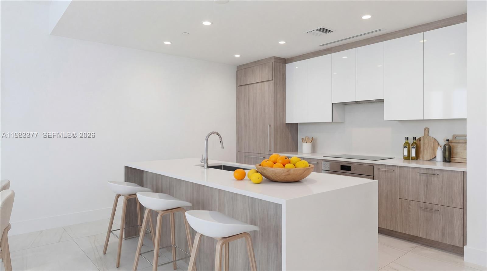 153 N Seabreeze Blvd #703 Fort Lauderdale, FL 33304