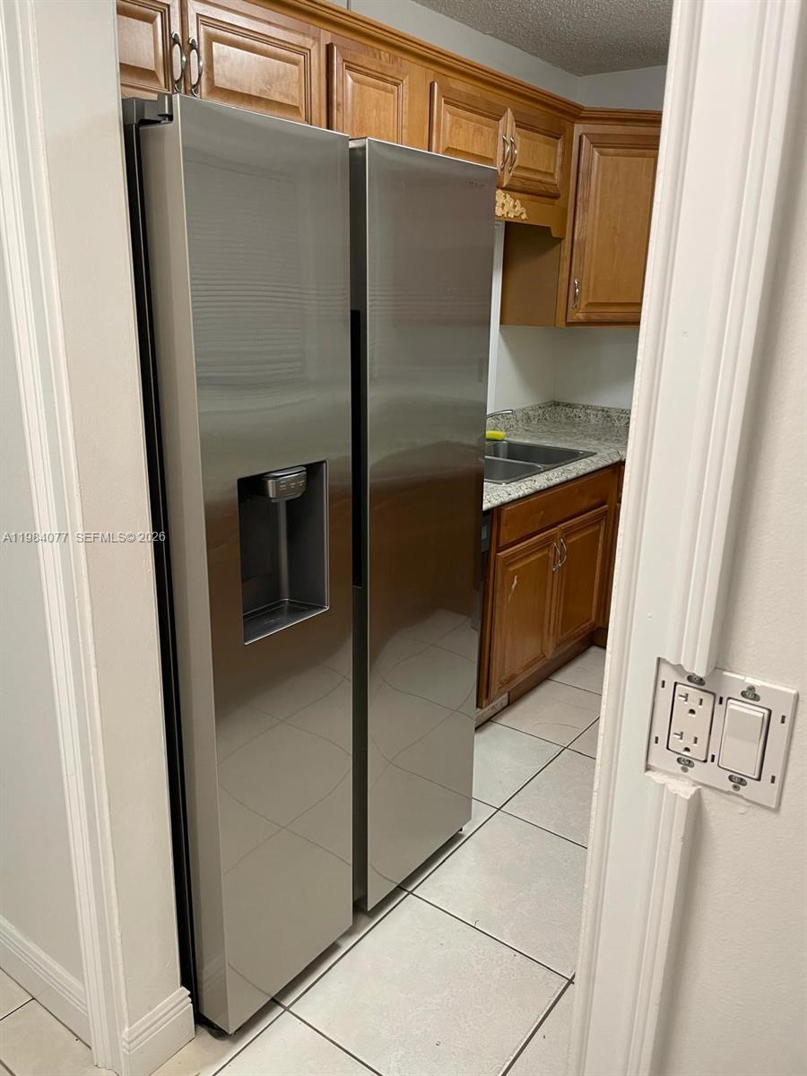 17000 NW 67th Ave #437 Hialeah, FL 33015