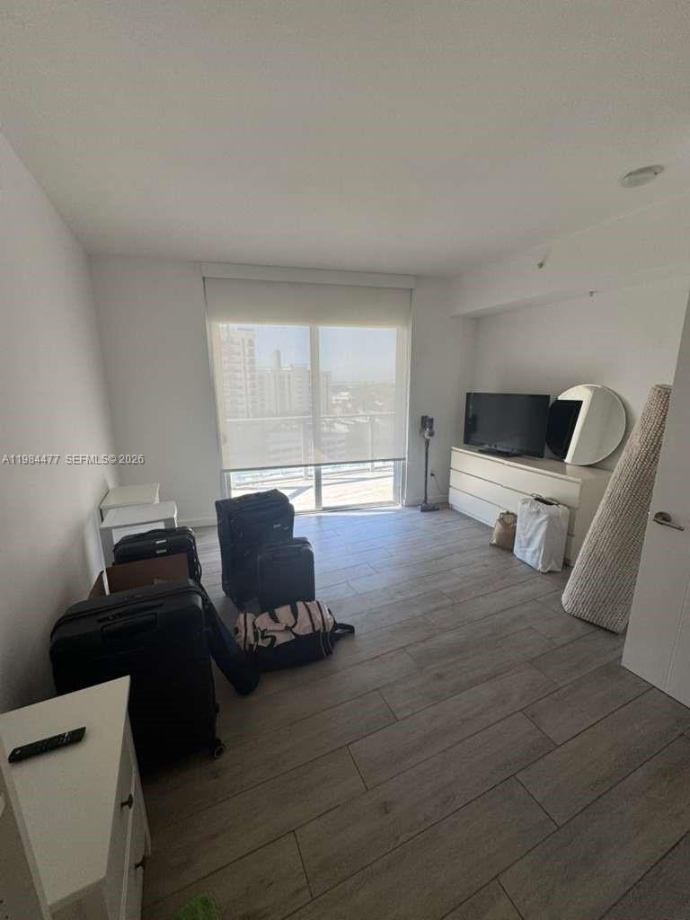 image Brickell Ten15