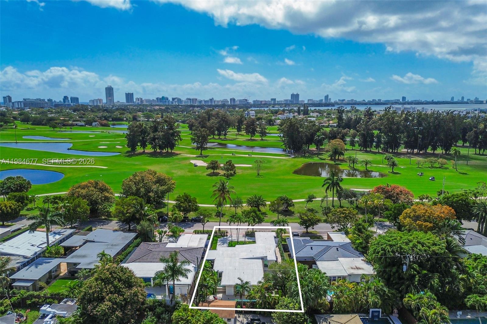 905 Fairway Dr Miami Beach, FL 33141