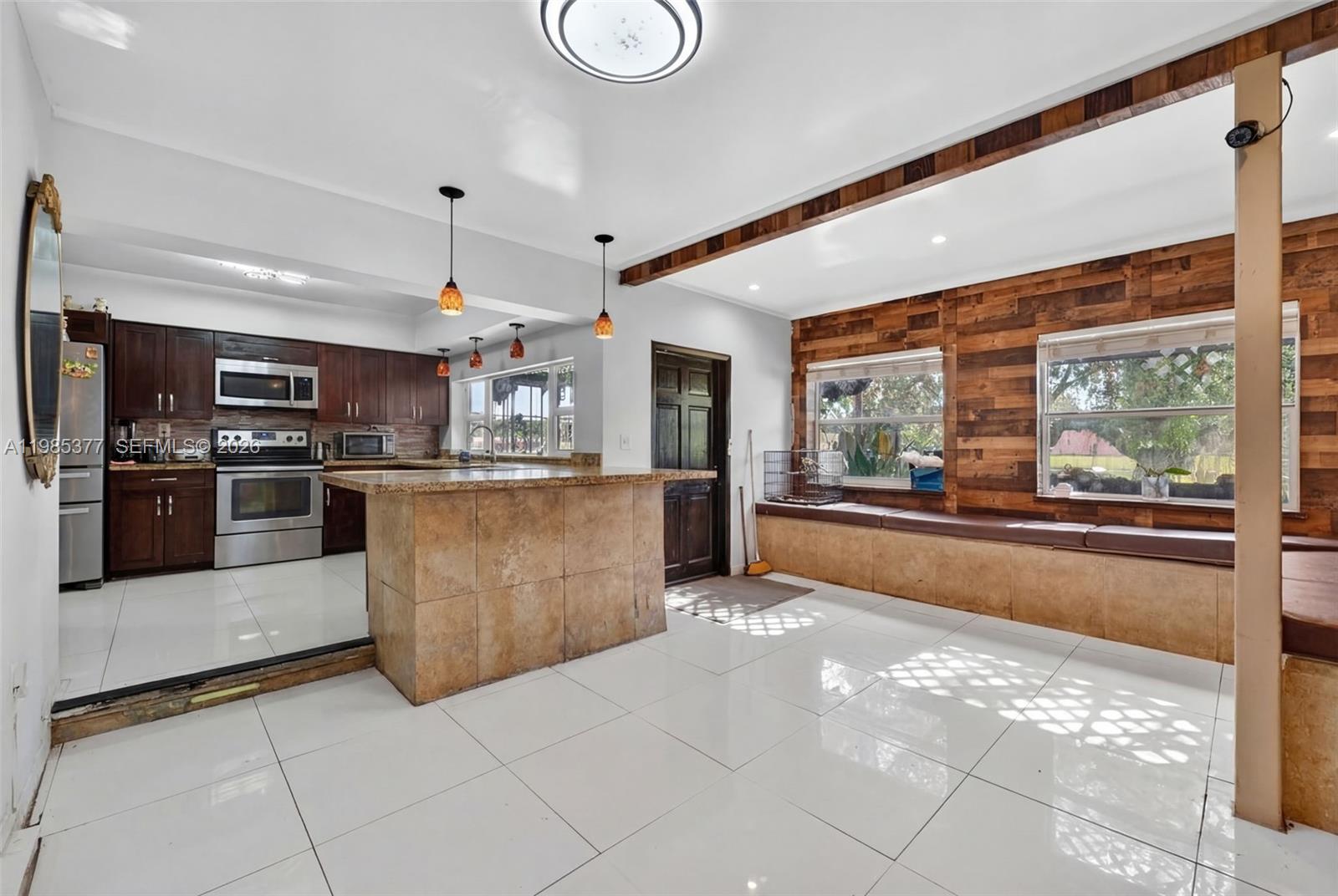 20211 NW 4th Ave Miami Gardens, FL 33169