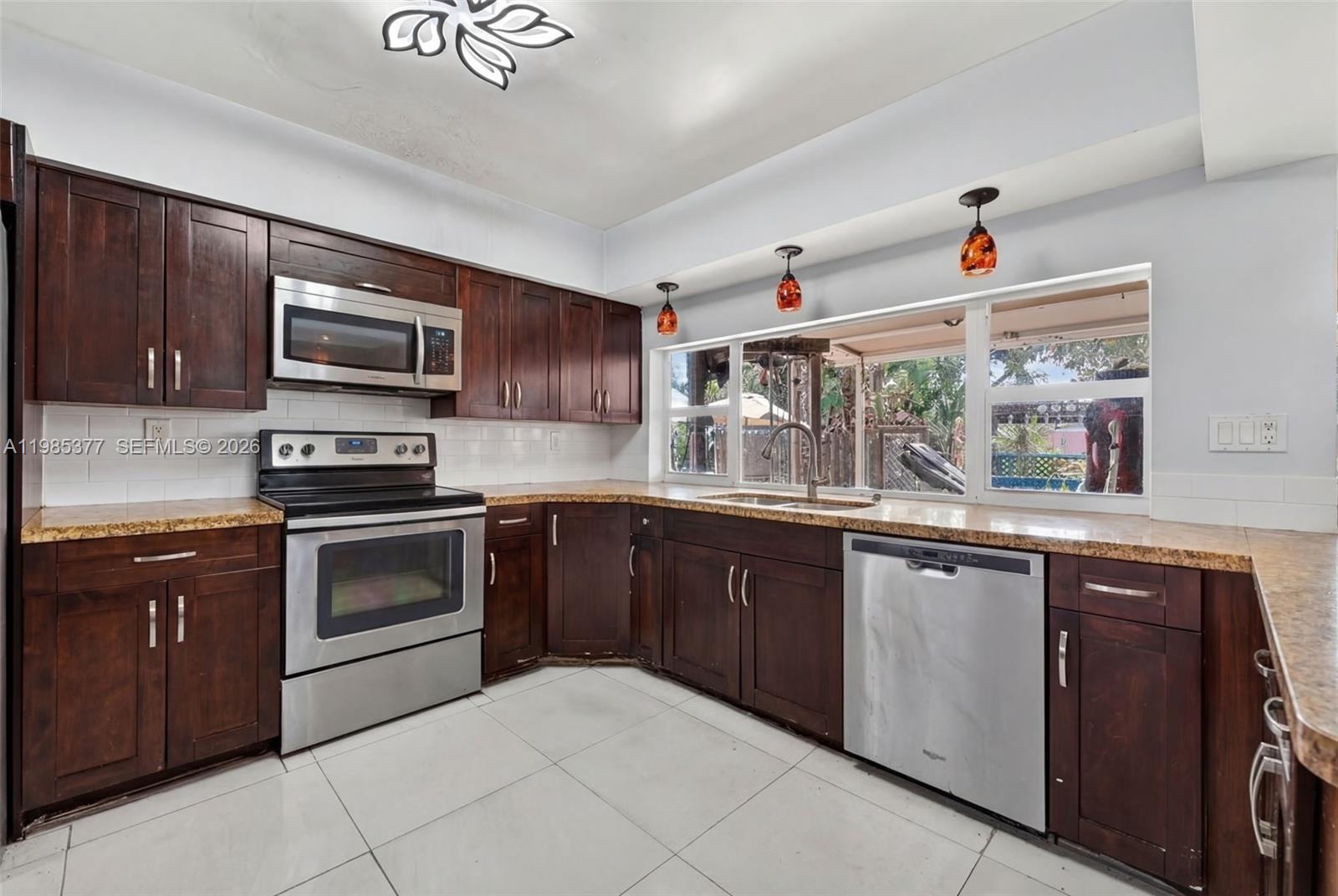 20211 NW 4th Ave Miami Gardens, FL 33169