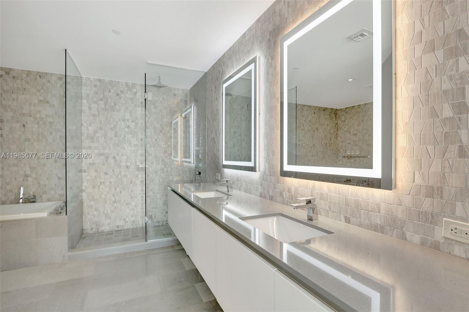 68 SE 6th St #1203 Miami, FL 33131