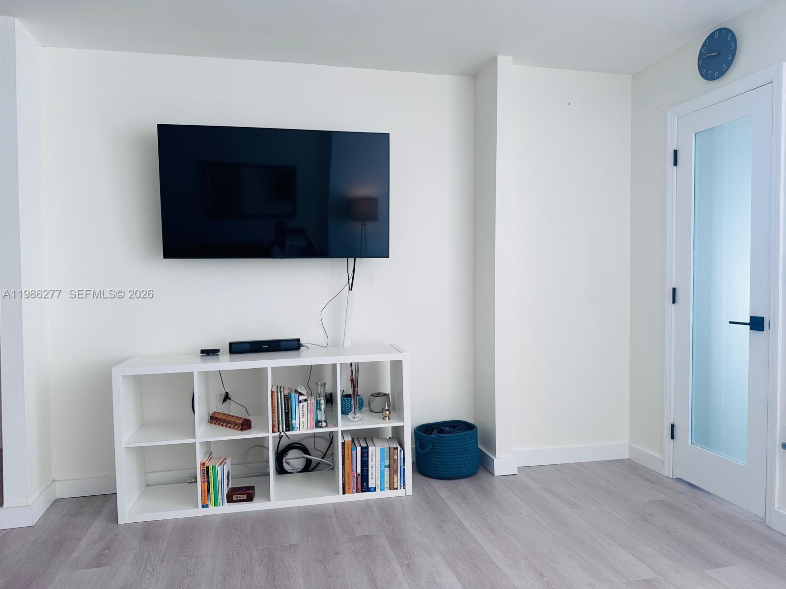 6450 Collins Ave #903 Miami Beach, FL 33141