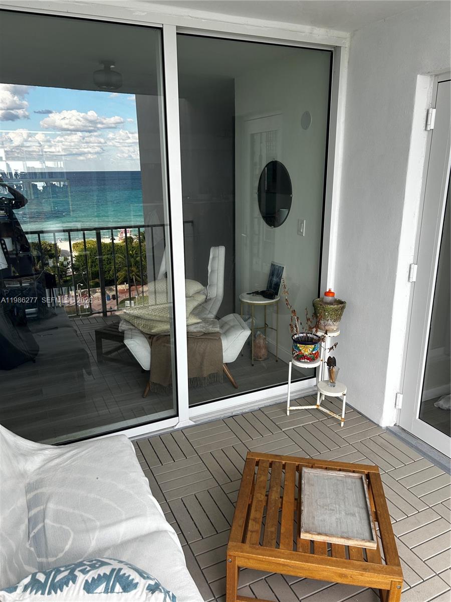6450 Collins Ave #903 Miami Beach, FL 33141