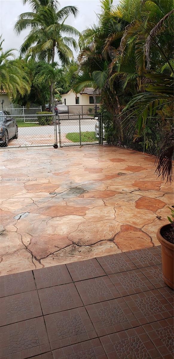 Undisclosed Address Miami, FL 33157