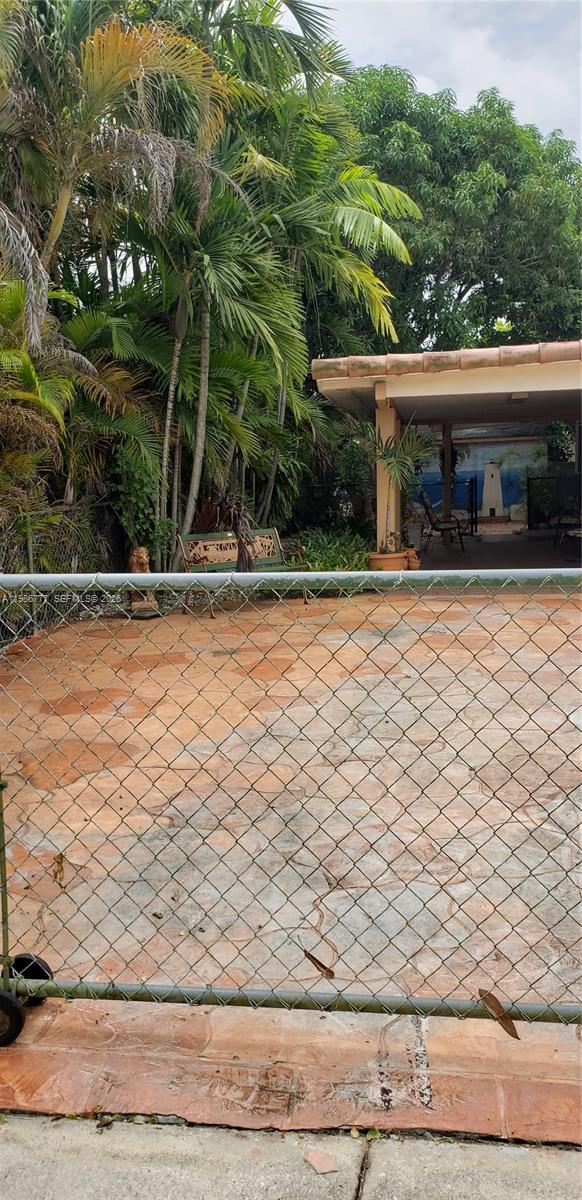 Undisclosed Address Miami, FL 33157