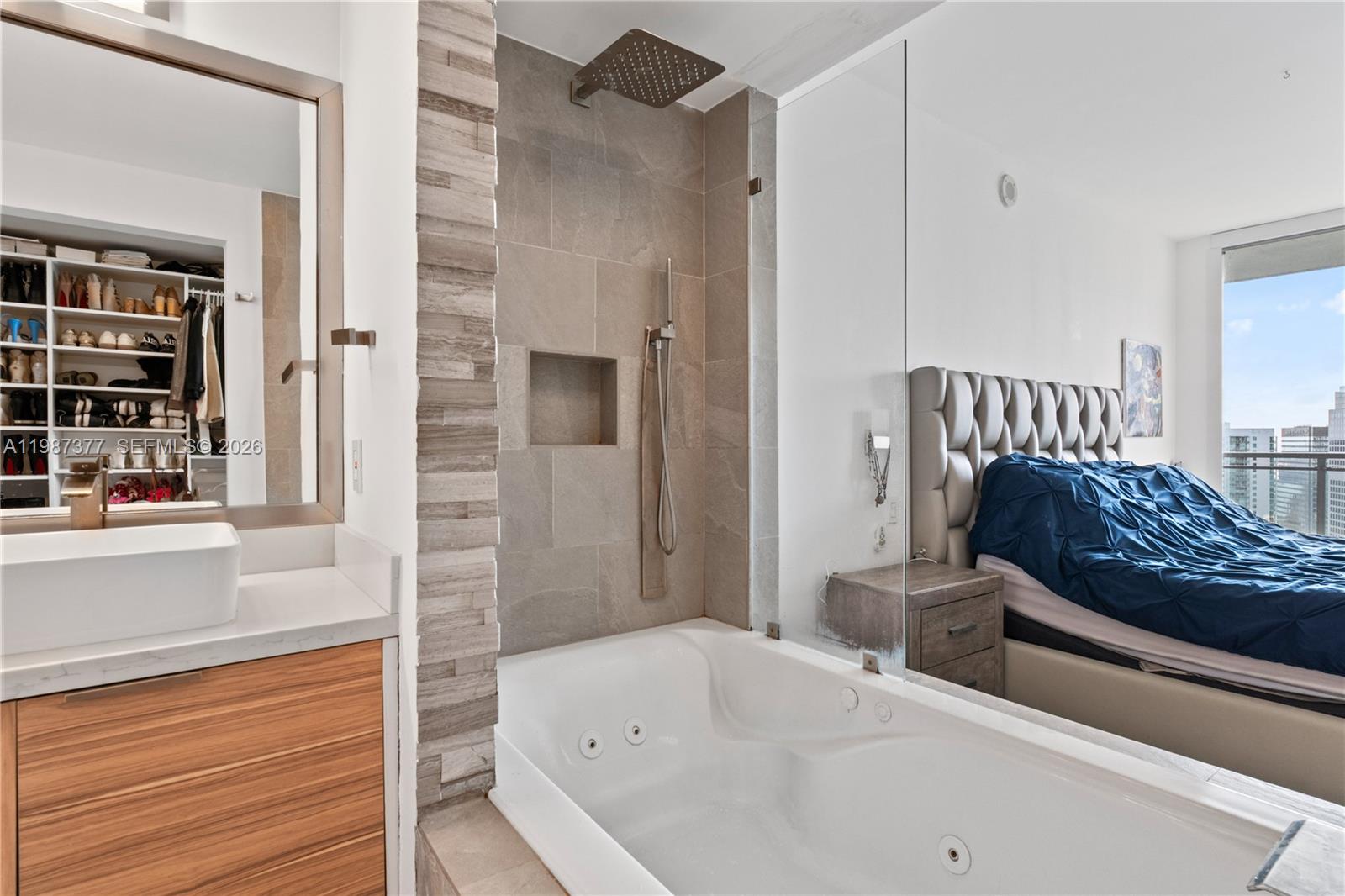 image The Ivy at Riverfront10