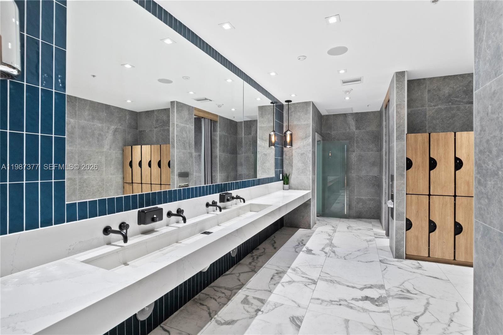 image The Ivy at Riverfront16