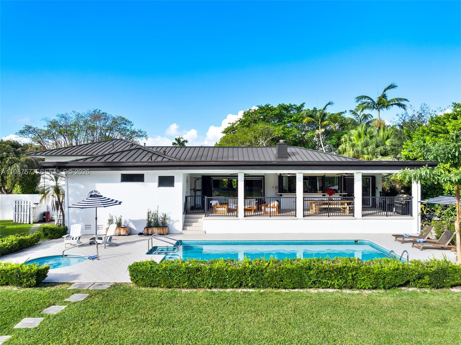 14615 SW 77th Ct Palmetto Bay, FL 33158