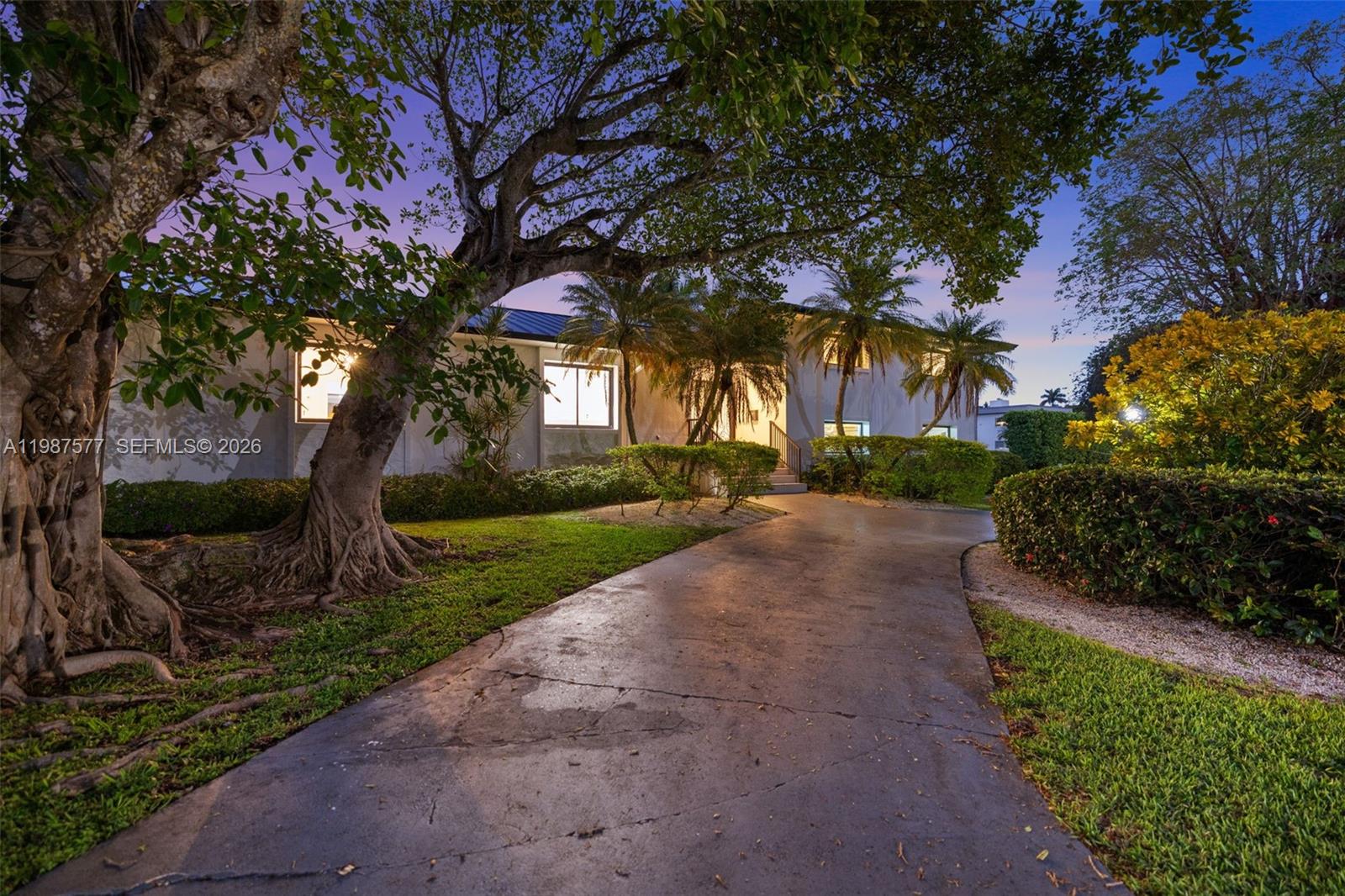 14615 SW 77th Ct Palmetto Bay, FL 33158