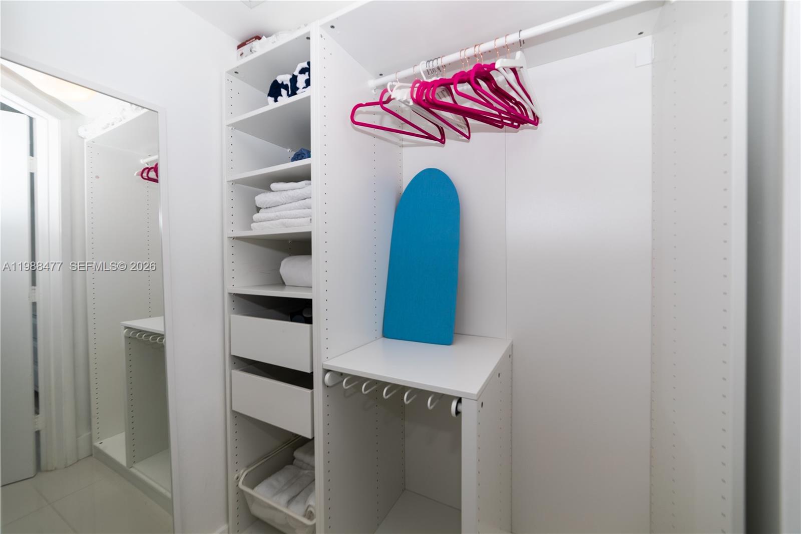 image Beach Club 230