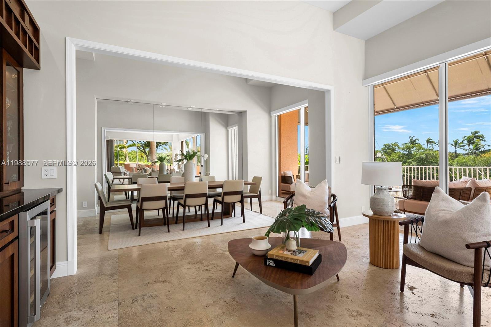 10 Edgewater Dr #Lanai South Coral Gables, FL 33133