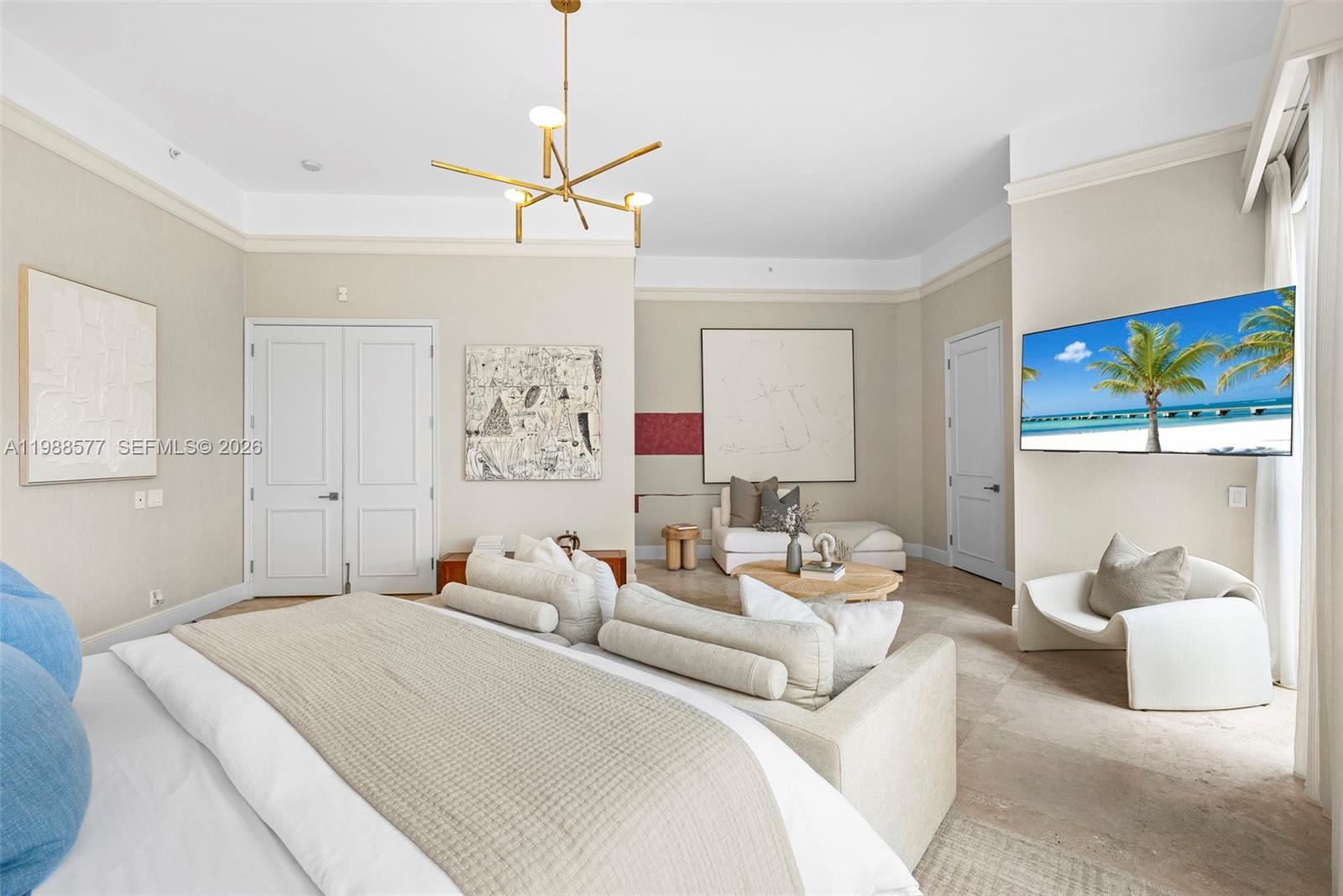 10 Edgewater Dr #Lanai South Coral Gables, FL 33133