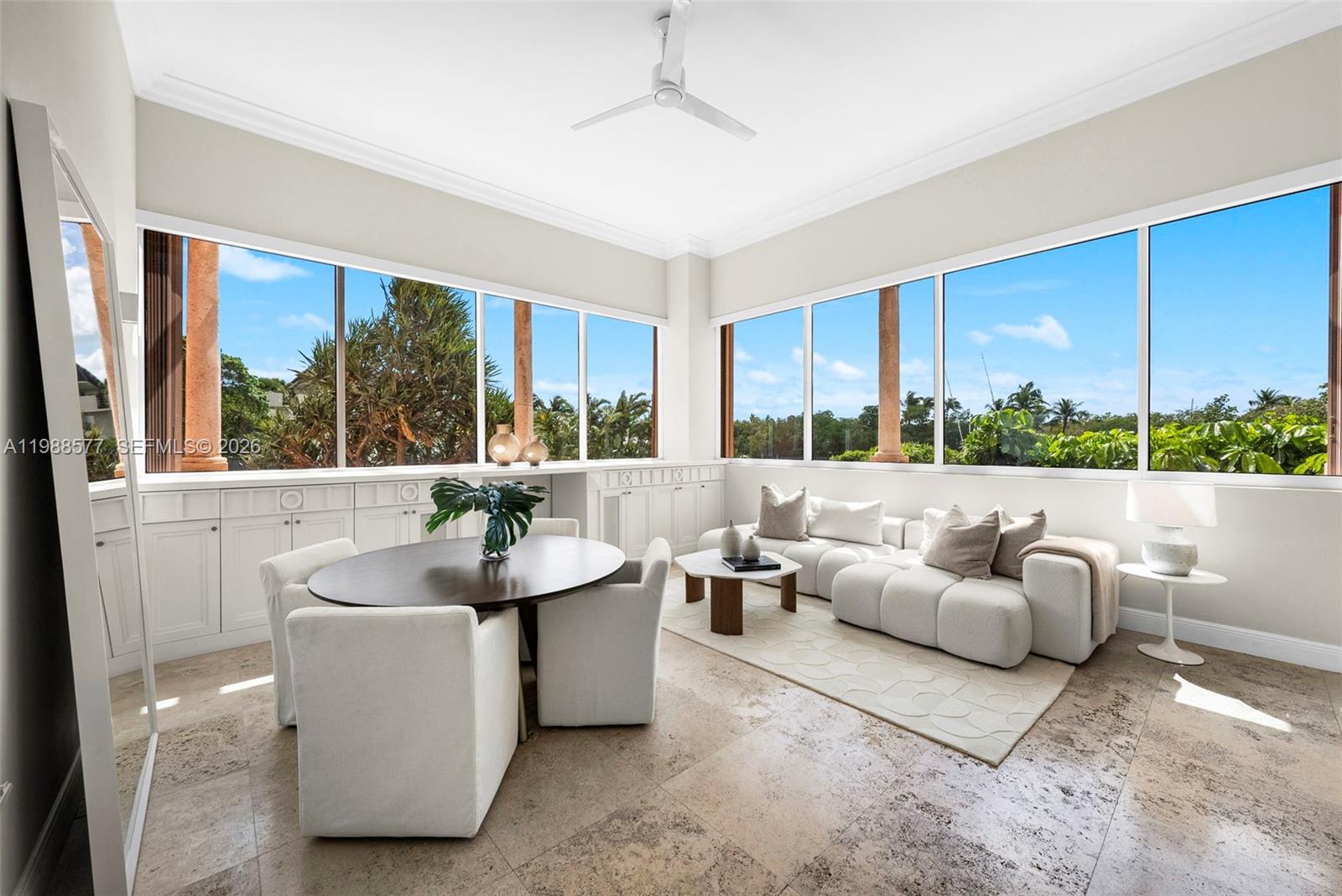 10 Edgewater Dr #Lanai South Coral Gables, FL 33133