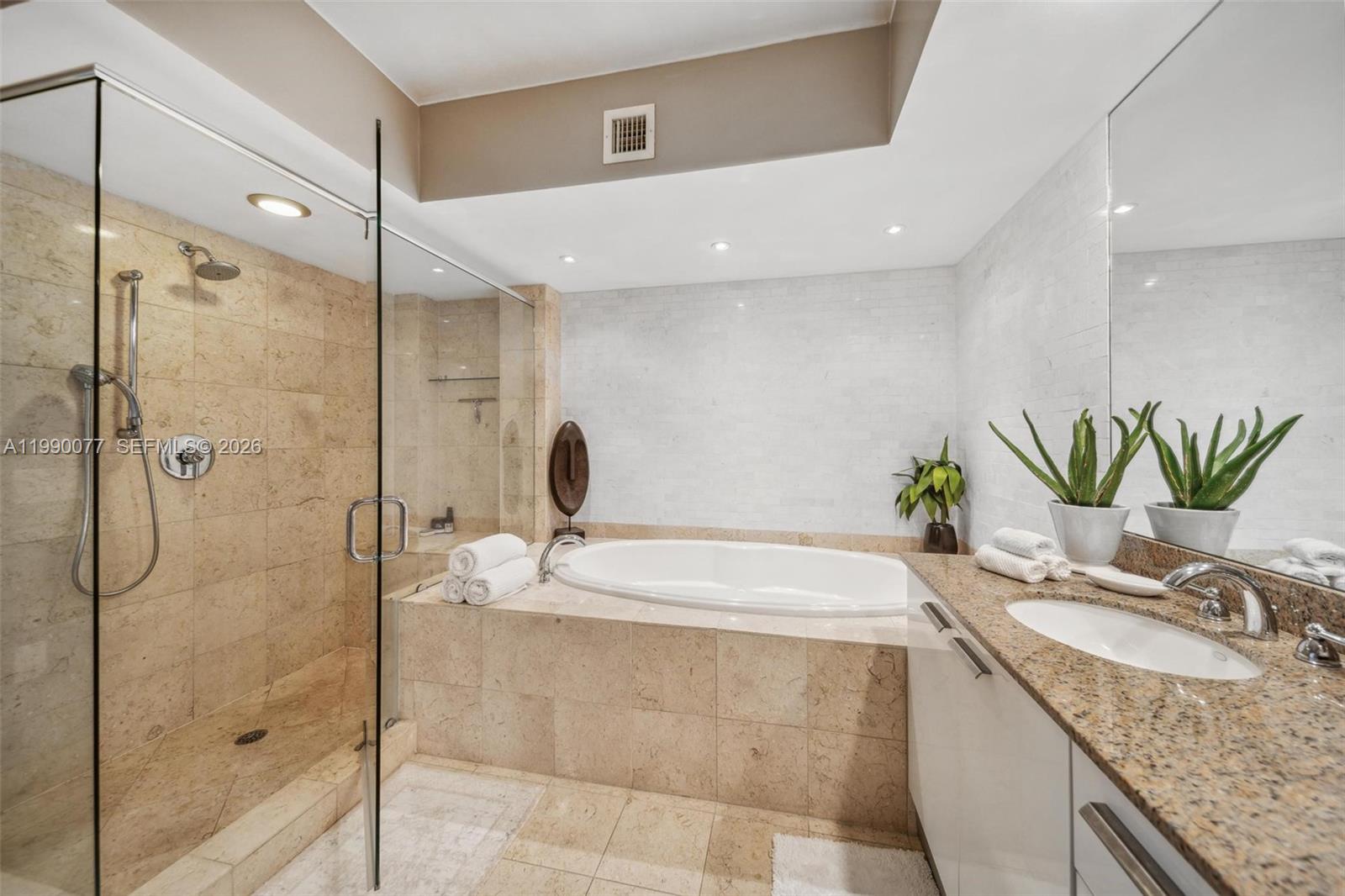 image Beach Club 216