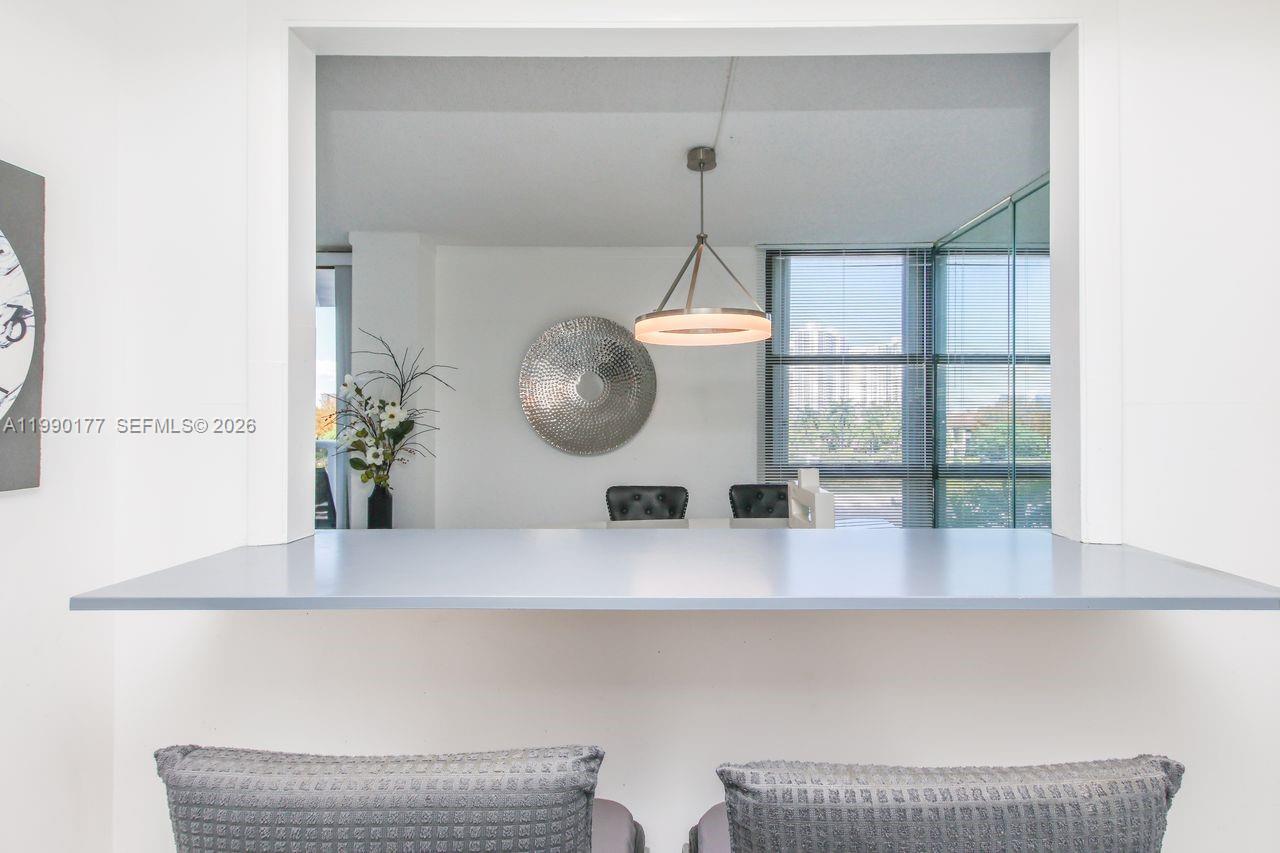 3675 N Country Clb Dr #401 Aventura, FL 33180