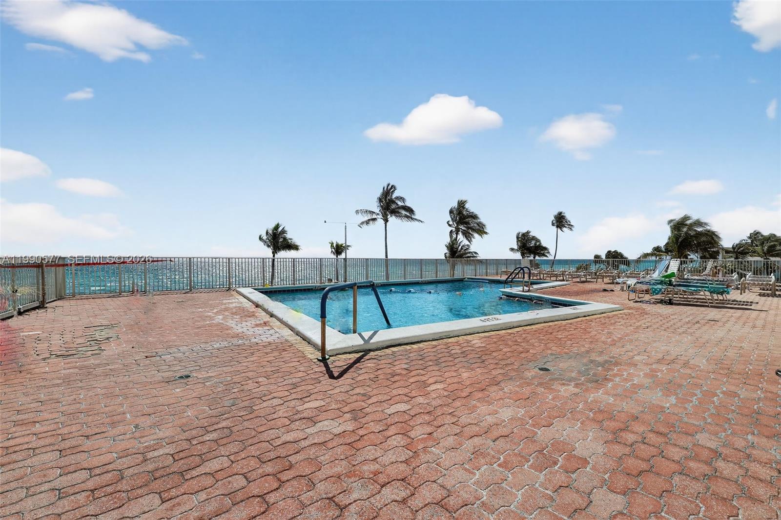 3111 N Ocean Dr #1002 Hollywood, FL 33019