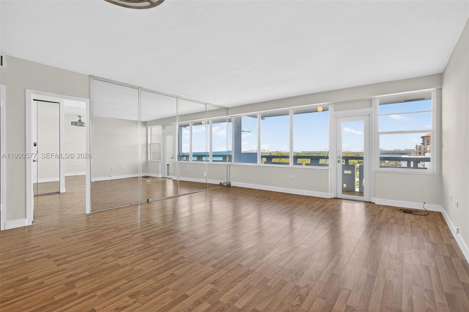 3111 N Ocean Dr #1002 Hollywood, FL 33019