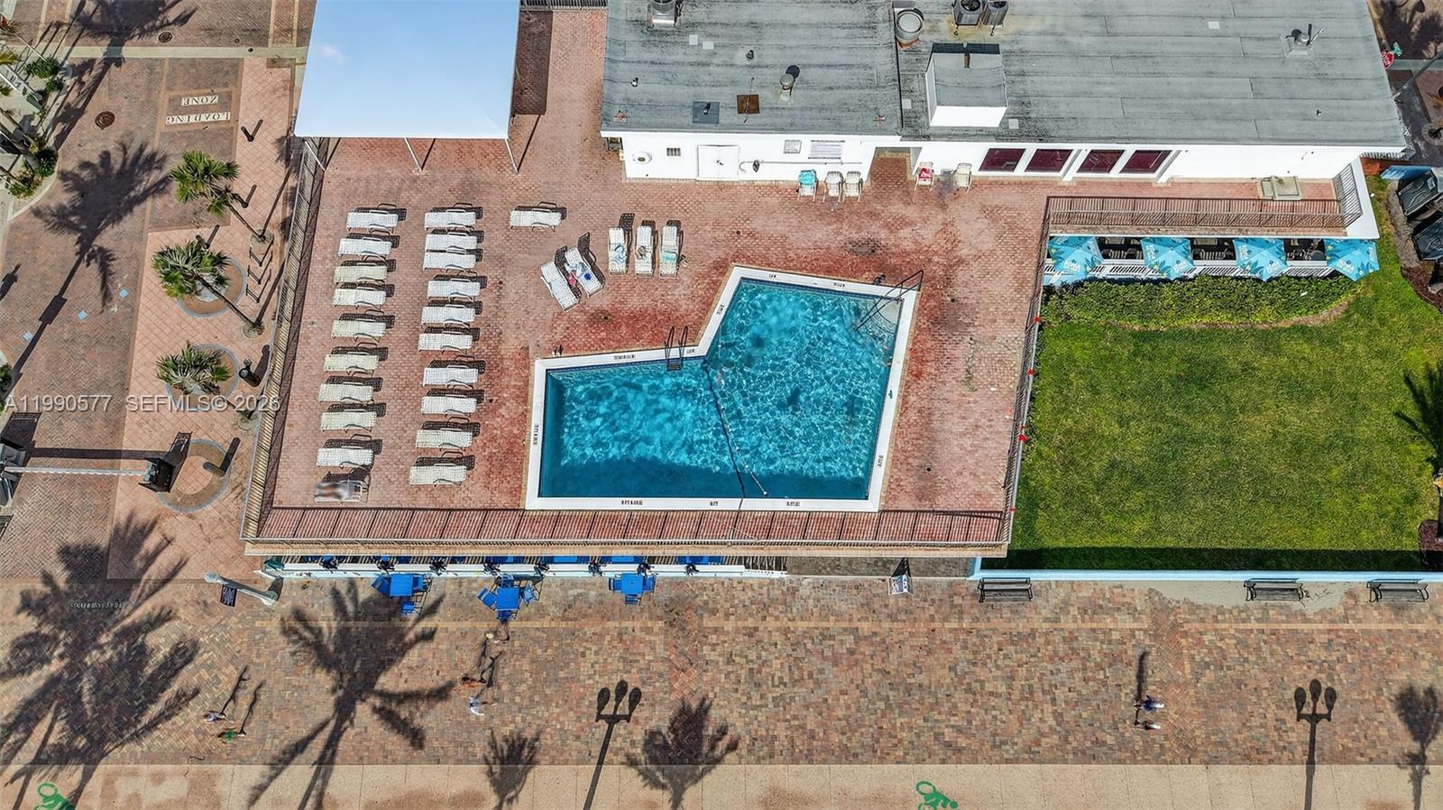 3111 N Ocean Dr #1002 Hollywood, FL 33019