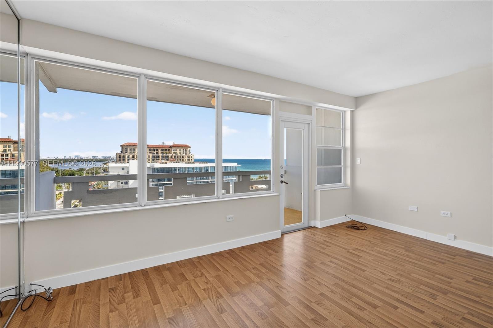 3111 N Ocean Dr #1002 Hollywood, FL 33019