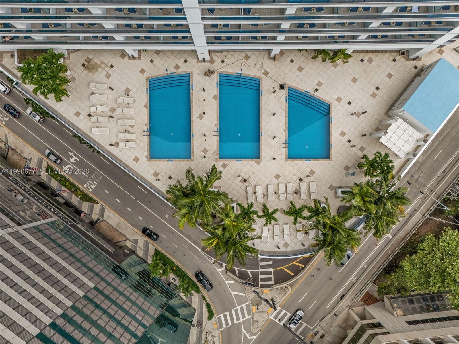 200 Biscayne Blvd Way #904 Miami, FL 33131