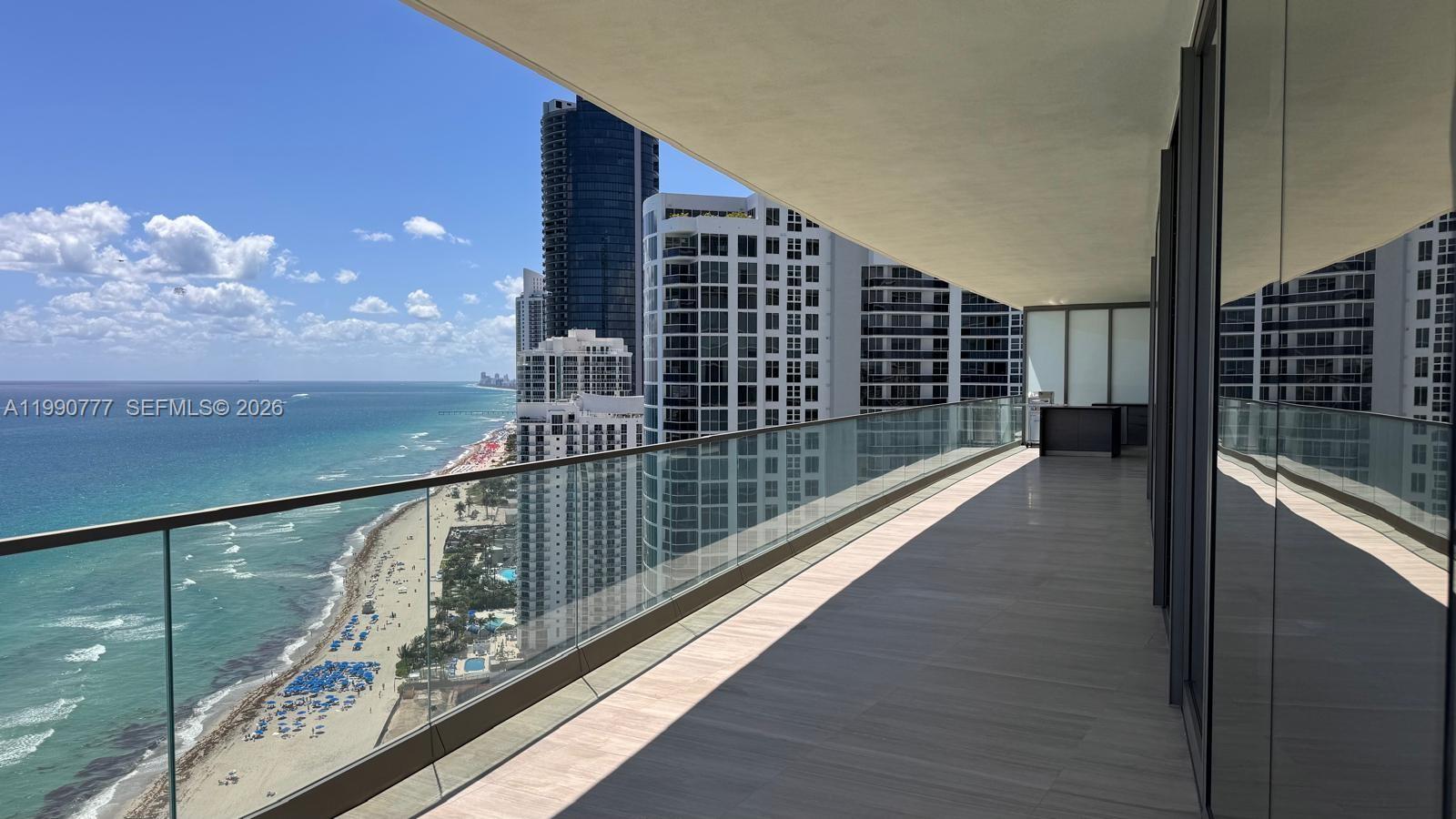 18975 Collins Ave #2500 Sunny Isles Beach, FL 33160